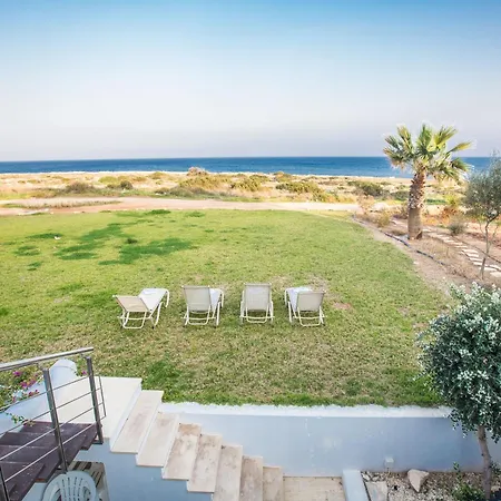 Nyaraló Geraeumige Ferienvilla Mit Atemberaubendem Ausblick *